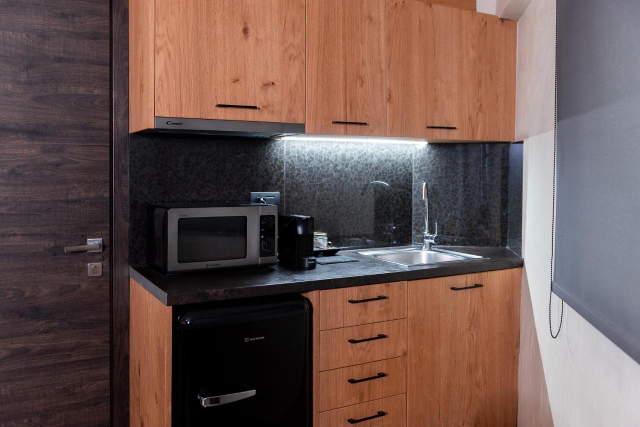 Theros By Agora Luxury Apartments In The Heart Of Heraklion ภายนอก รูปภาพ
