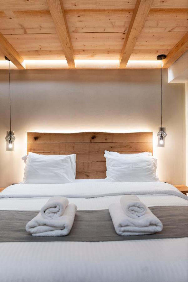 Theros By Agora Luxury Apartments In The Heart Of Heraklion ภายนอก รูปภาพ